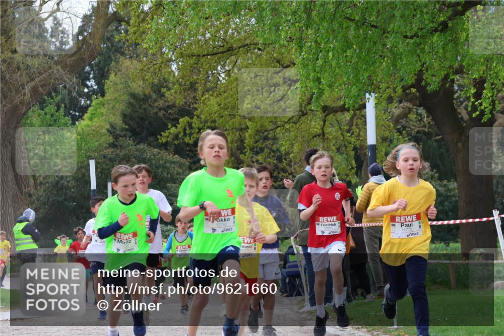 25.04.2026 - Das Zehntel Zöllner http://msf.ph/oto/9621660 25.04.2026 11:39:22 Laufen 1, 12752, 227, 10259, 11772 meine-sportfotos.de