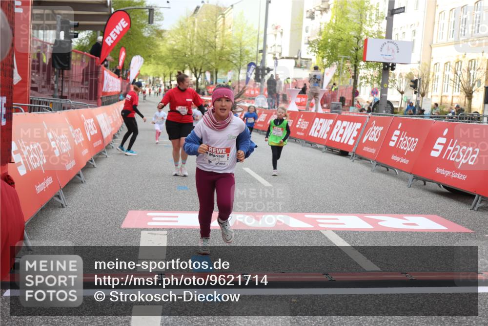 25.04.2026 - Das Zehntel Strokosch-Dieckow http://msf.ph/oto/9621714 25.04.2026 09:14:15 Ziel 2082, 3440 meine-sportfotos.de