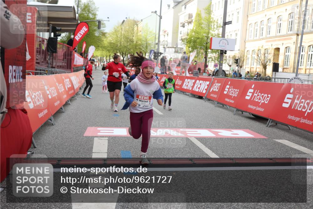 25.04.2026 - Das Zehntel Strokosch-Dieckow http://msf.ph/oto/9621727 25.04.2026 09:14:15 Ziel 2082, 3440 meine-sportfotos.de