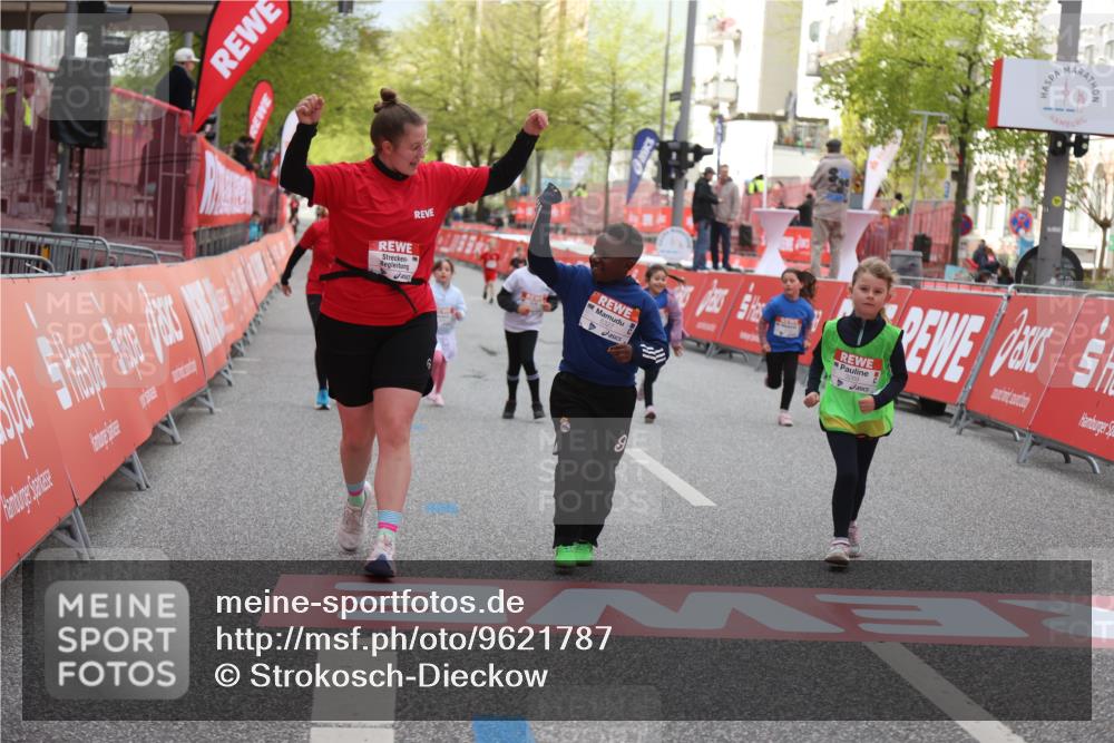 25.04.2026 - Das Zehntel Strokosch-Dieckow http://msf.ph/oto/9621787 25.04.2026 09:14:16 Ziel 2082, 3269, 3440 meine-sportfotos.de