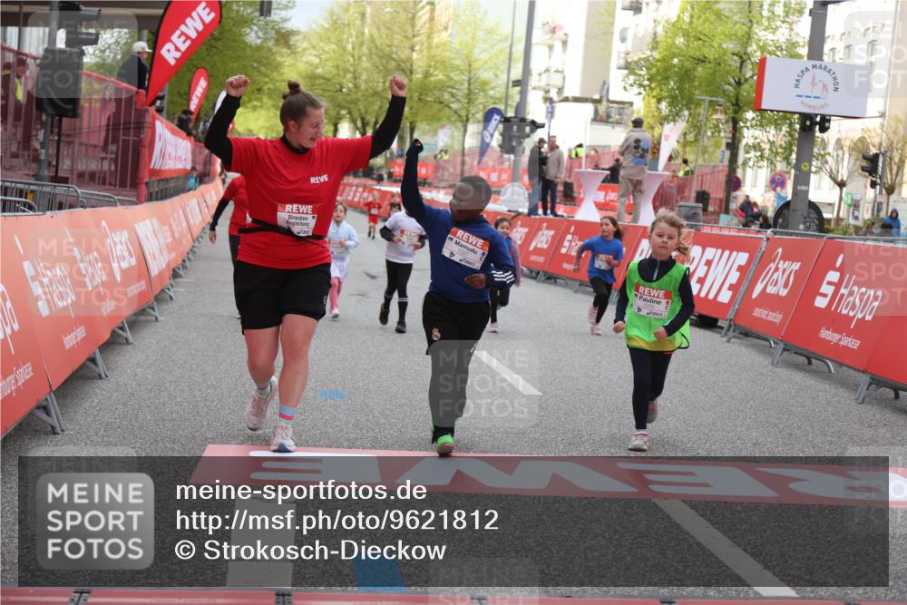 25.04.2026 - Das Zehntel Strokosch-Dieckow http://msf.ph/oto/9621812 25.04.2026 09:14:16 Ziel 2082, 3269, 3440 meine-sportfotos.de