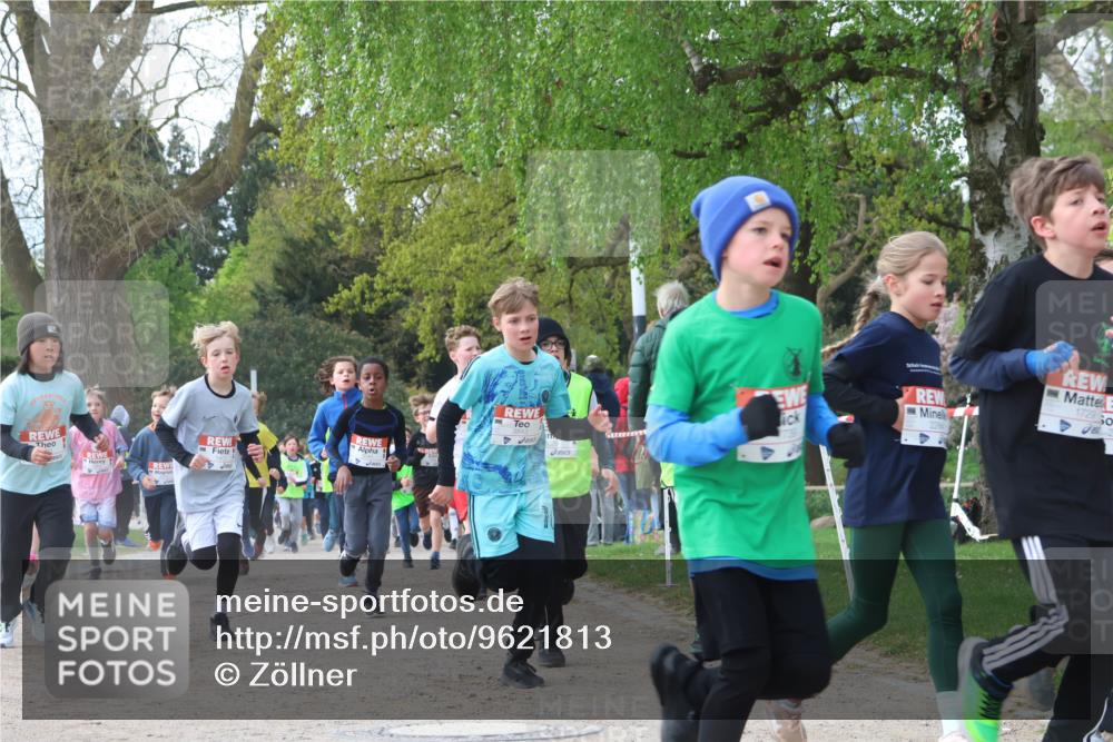 25.04.2026 - Das Zehntel Zöllner http://msf.ph/oto/9621813 25.04.2026 07:40:25 Laufen 3843, 1729, 0, 739 meine-sportfotos.de