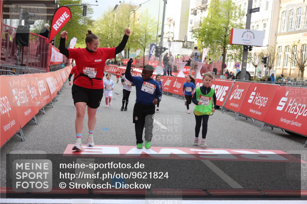 25.04.2026 - Das Zehntel Strokosch-Dieckow http://msf.ph/oto/9621824 25.04.2026 09:14:17 Ziel 3269, 3440 meine-sportfotos.de