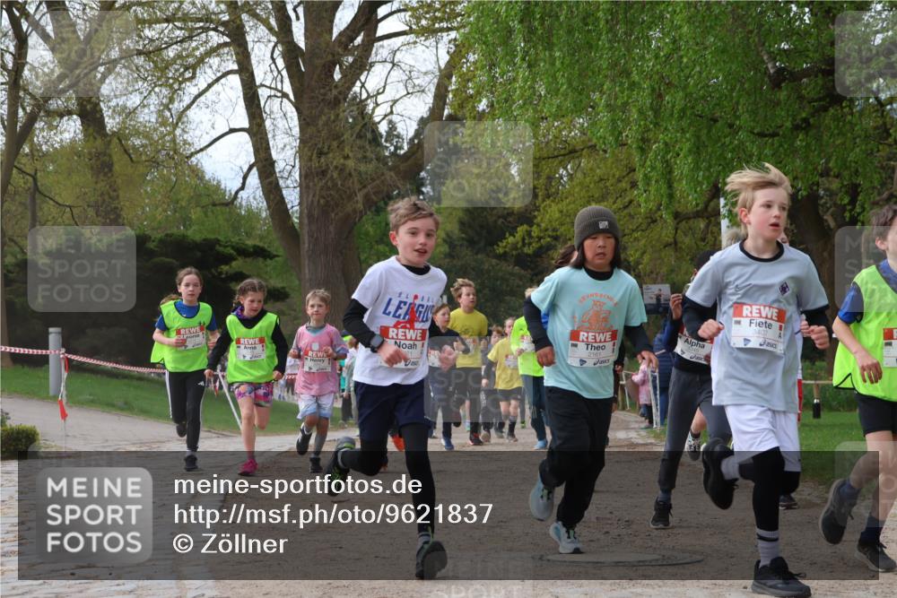 25.04.2026 - Das Zehntel Zöllner http://msf.ph/oto/9621837 25.04.2026 07:40:26 Laufen 5, 2161, 3407 meine-sportfotos.de