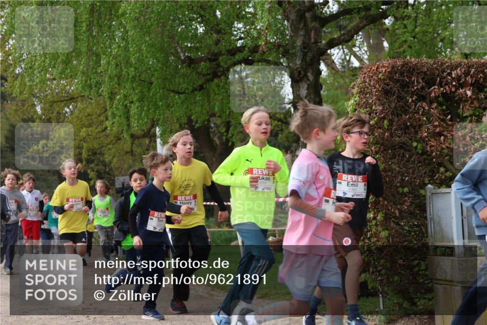 25.04.2026 - Das Zehntel Zöllner http://msf.ph/oto/9621891 25.04.2026 07:40:30 Laufen 2066, 2069 meine-sportfotos.de
