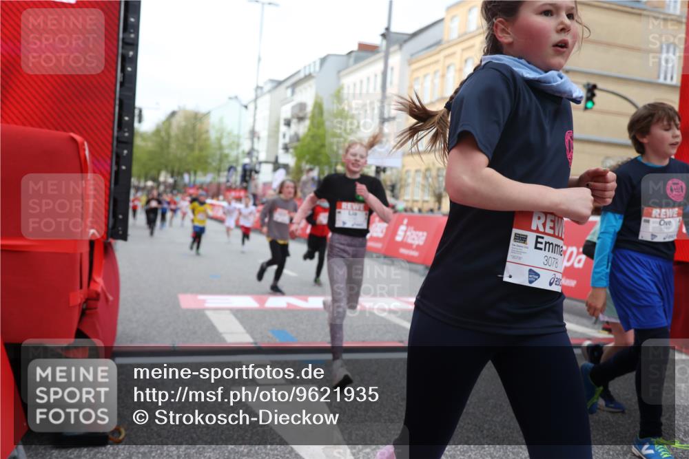 25.04.2026 - Das Zehntel Strokosch-Dieckow http://msf.ph/oto/9621935 25.04.2026 08:52:36 Ziel 1140, 1225, 1326, 1514, 1628, 1631, 1633, 1730, 2021, 2036, 2241, 2601, 2605, 2623, 2648, 2810, 2890, 3078, 3110, 3134 meine-sportfotos.de