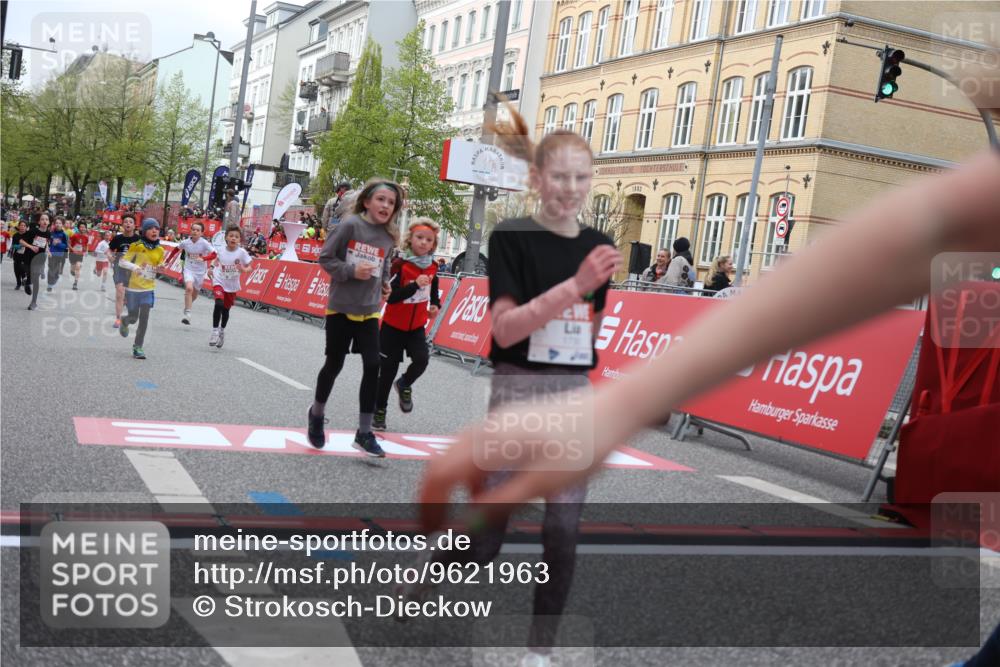 25.04.2026 - Das Zehntel Strokosch-Dieckow http://msf.ph/oto/9621963 25.04.2026 08:52:37 Ziel 1140, 1225, 1326, 1514, 1631, 1730, 2021, 2036, 2601, 2605, 2623, 2648, 2810, 2890, 3078, 3110, 3134, 3654 meine-sportfotos.de