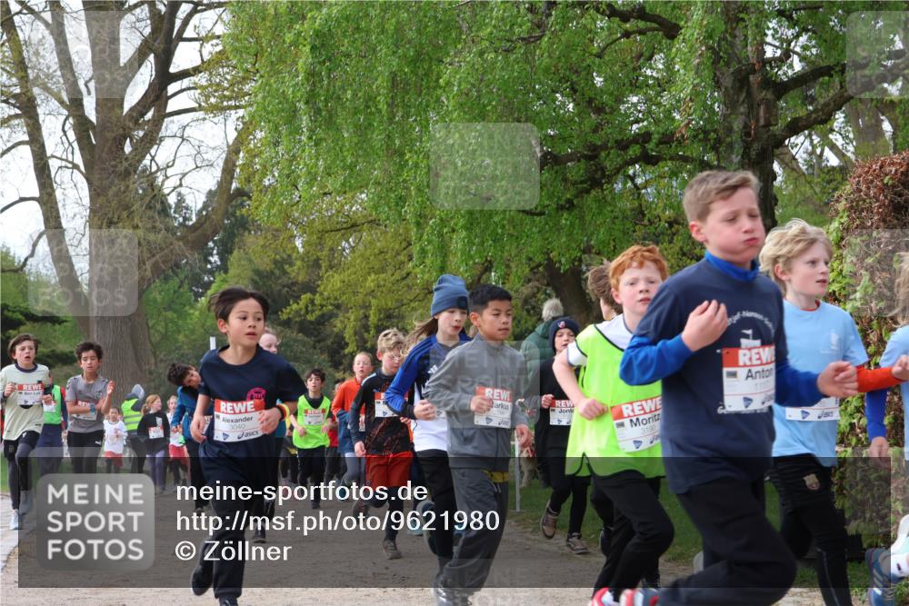 25.04.2026 - Das Zehntel Zöllner http://msf.ph/oto/9621980 25.04.2026 07:40:38 Laufen 3040, 3190, 2, 1117 meine-sportfotos.de