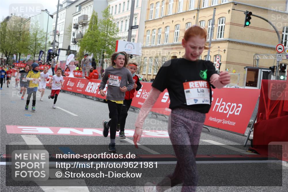 25.04.2026 - Das Zehntel Strokosch-Dieckow http://msf.ph/oto/9621981 25.04.2026 08:52:37 Ziel 1140, 1225, 1326, 1514, 1631, 1730, 2021, 2036, 2601, 2605, 2623, 2648, 2810, 2890, 3078, 3110, 3134, 3654 meine-sportfotos.de