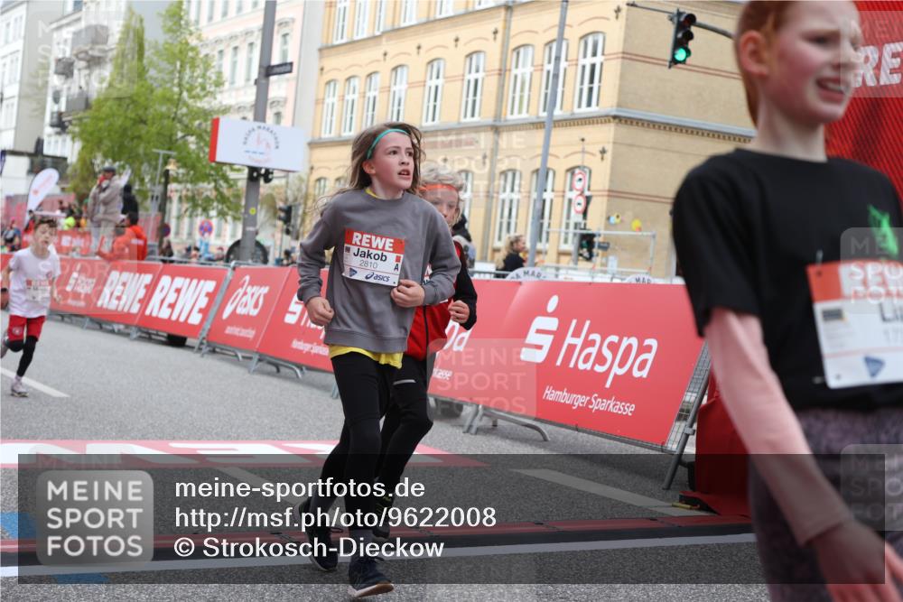 25.04.2026 - Das Zehntel Strokosch-Dieckow http://msf.ph/oto/9622008 25.04.2026 08:52:38 Ziel 1030, 1149, 1225, 1326, 1514, 1631, 1730, 2021, 2036, 2601, 2605, 2623, 2810, 2886, 2890, 3078, 3110, 3134, 3613, 3654 meine-sportfotos.de