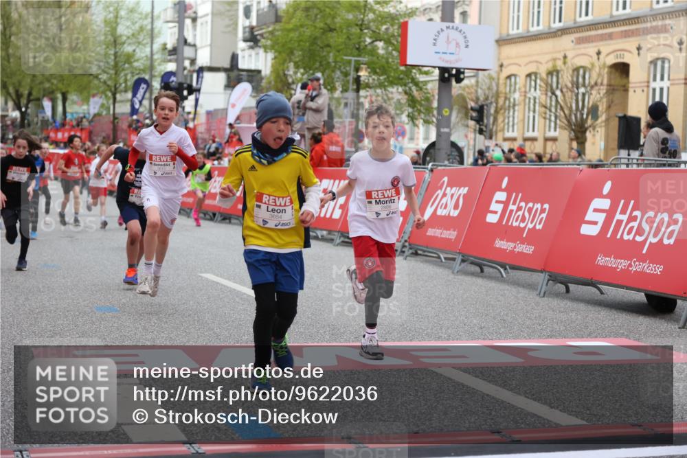 25.04.2026 - Das Zehntel Strokosch-Dieckow http://msf.ph/oto/9622036 25.04.2026 08:52:39 Ziel 1030, 1149, 1225, 1326, 1514, 1631, 1730, 2021, 2601, 2623, 2810, 2886, 2890, 3078, 3110, 3134, 3613, 3654, 3830 meine-sportfotos.de