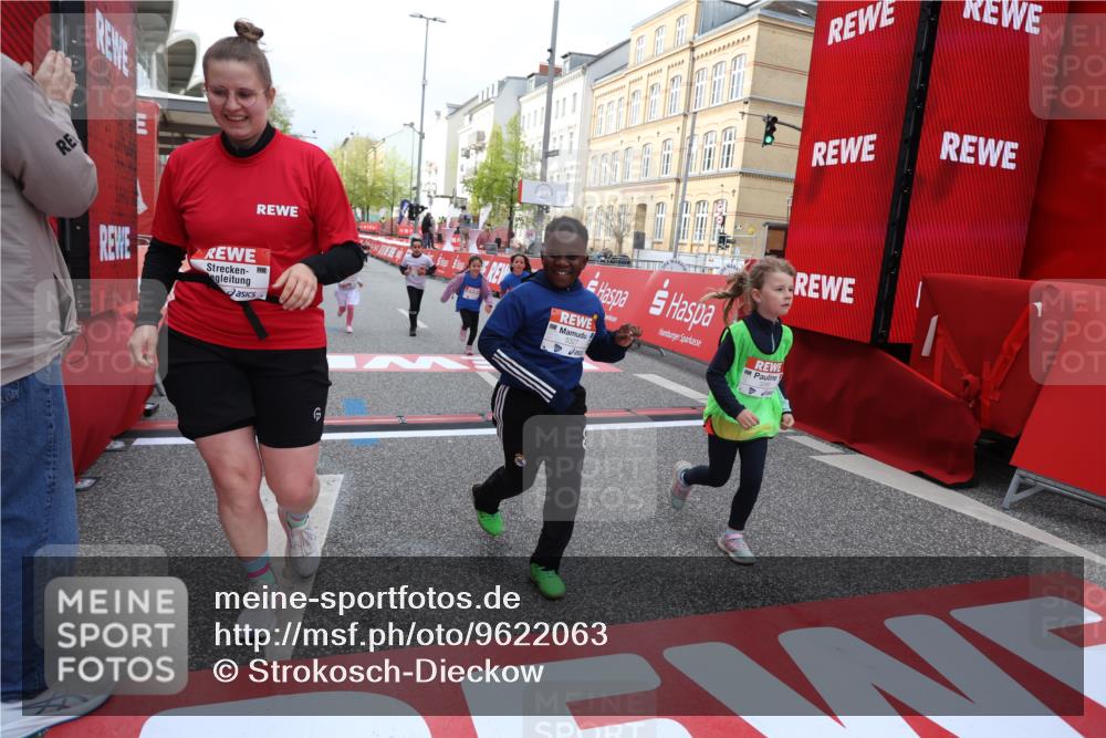 25.04.2026 - Das Zehntel Strokosch-Dieckow http://msf.ph/oto/9622063 25.04.2026 09:14:19 Ziel 2096, 2109, 3269, 3440, 3475, 3869 meine-sportfotos.de