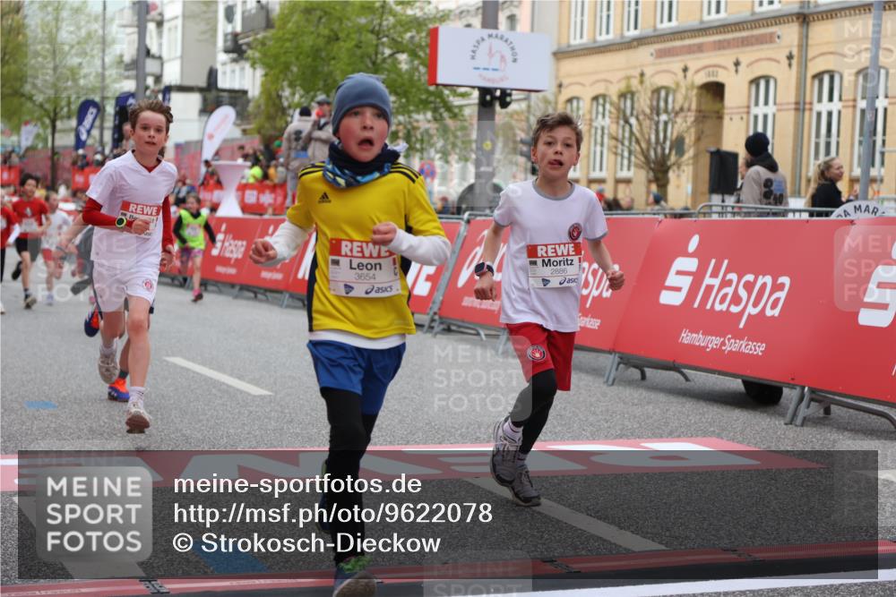 25.04.2026 - Das Zehntel Strokosch-Dieckow http://msf.ph/oto/9622078 25.04.2026 08:52:39 Ziel 1030, 1149, 1225, 1326, 1514, 1631, 1730, 2021, 2601, 2623, 2810, 2886, 2890, 3078, 3110, 3134, 3613, 3654, 3830 meine-sportfotos.de