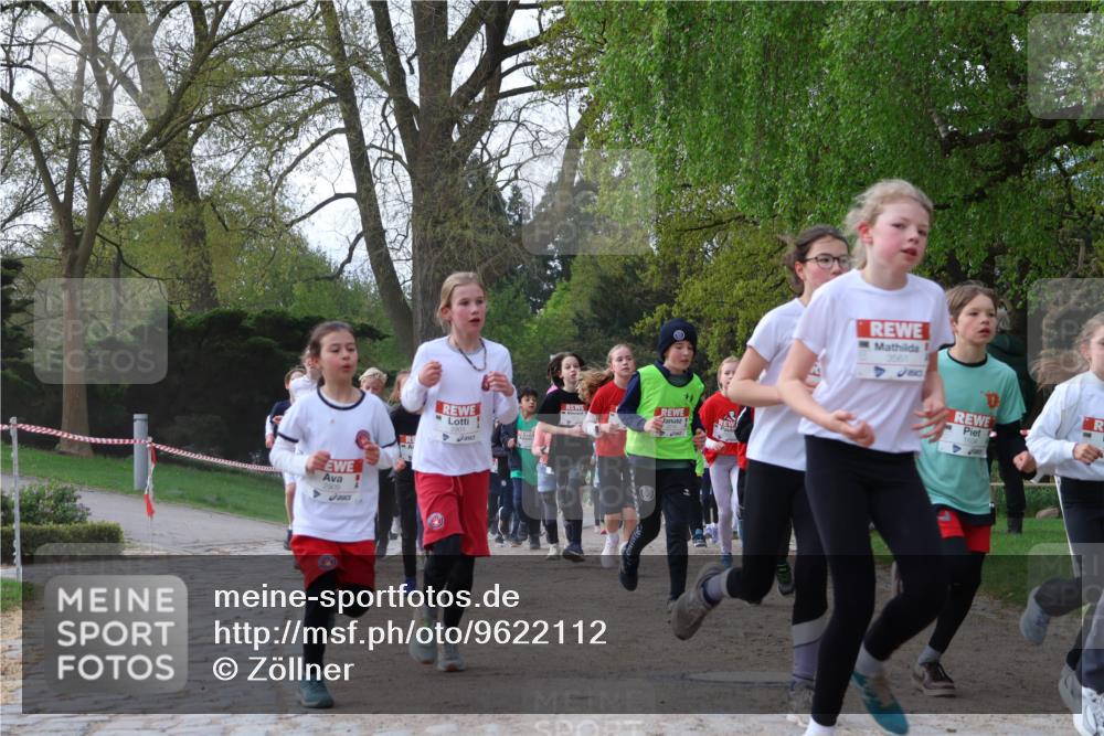 25.04.2026 - Das Zehntel Zöllner http://msf.ph/oto/9622112 25.04.2026 07:40:46 Laufen 3561 meine-sportfotos.de