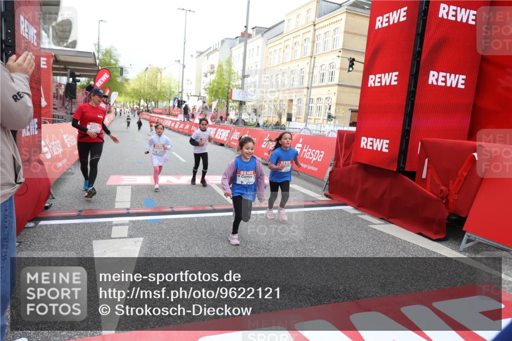 25.04.2026 - Das Zehntel Strokosch-Dieckow http://msf.ph/oto/9622121 25.04.2026 09:14:21 Ziel 2096, 2109, 3269, 3475, 3869 meine-sportfotos.de