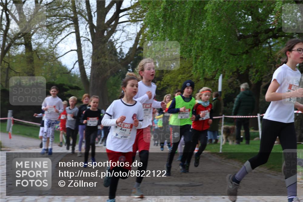 25.04.2026 - Das Zehntel Zöllner http://msf.ph/oto/9622122 25.04.2026 07:40:47 Laufen 2909, 4071 meine-sportfotos.de