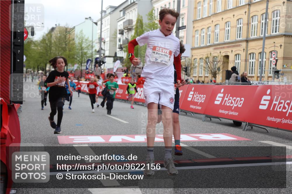 25.04.2026 - Das Zehntel Strokosch-Dieckow http://msf.ph/oto/9622156 25.04.2026 08:52:40 Ziel 1030, 1149, 1326, 1631, 1730, 2021, 2601, 2623, 2810, 2886, 2890, 3078, 3110, 3134, 3613, 3654, 3830 meine-sportfotos.de