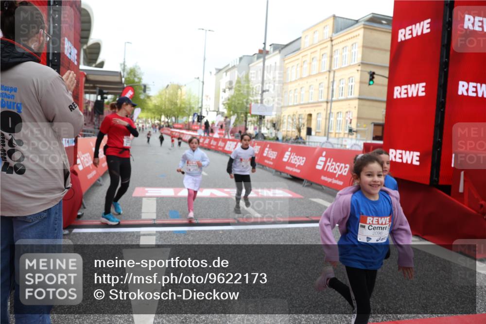 25.04.2026 - Das Zehntel Strokosch-Dieckow http://msf.ph/oto/9622173 25.04.2026 09:14:21 Ziel 2096, 2109, 3269, 3475, 3869 meine-sportfotos.de