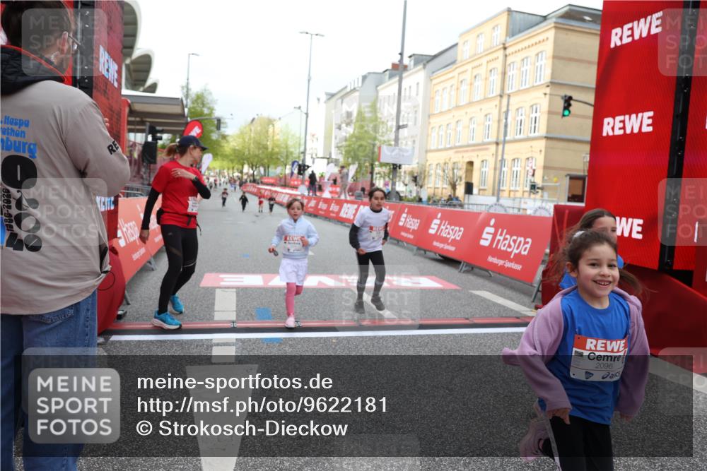 25.04.2026 - Das Zehntel Strokosch-Dieckow http://msf.ph/oto/9622181 25.04.2026 09:14:21 Ziel 2096, 2109, 3269, 3475, 3869 meine-sportfotos.de