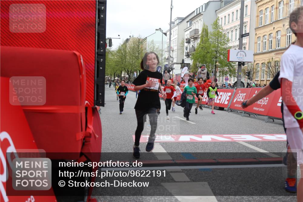25.04.2026 - Das Zehntel Strokosch-Dieckow http://msf.ph/oto/9622191 25.04.2026 08:52:41 Ziel 1030, 1149, 1631, 1730, 2021, 2451, 2623, 2673, 2680, 2810, 2886, 2990, 3078, 3110, 3134, 3613, 3654, 3830, 3969, 4047 meine-sportfotos.de