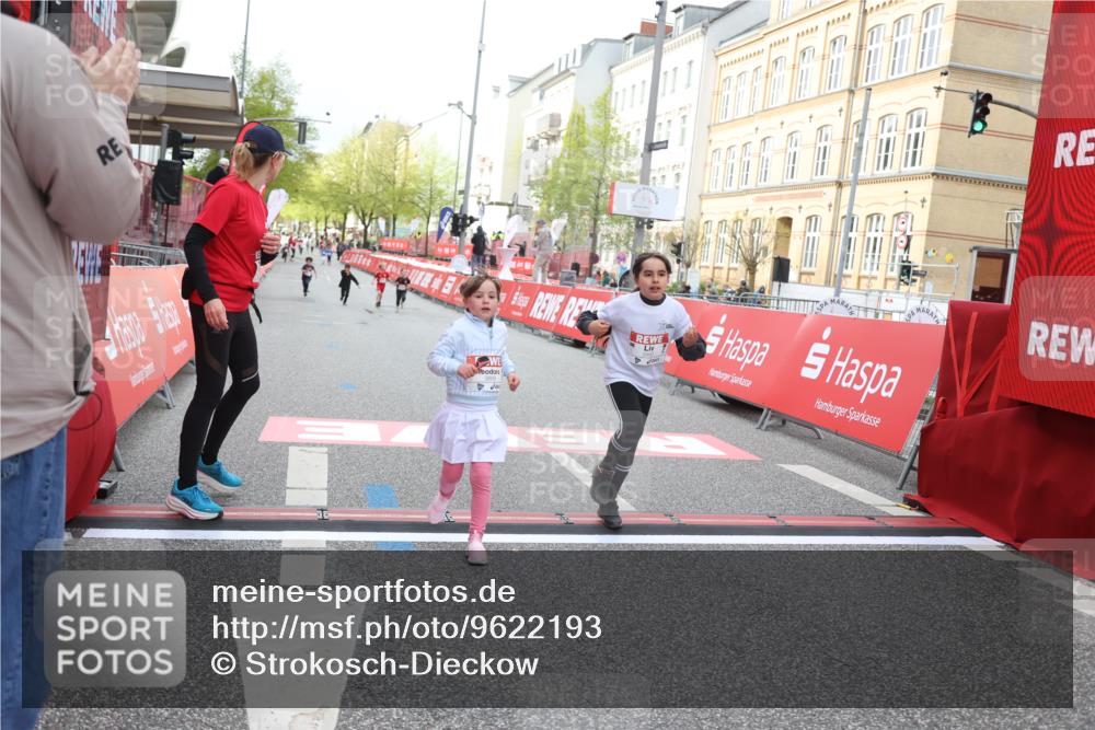 25.04.2026 - Das Zehntel Strokosch-Dieckow http://msf.ph/oto/9622193 25.04.2026 09:14:22 Ziel 2096, 2109, 3269, 3475, 3869 meine-sportfotos.de