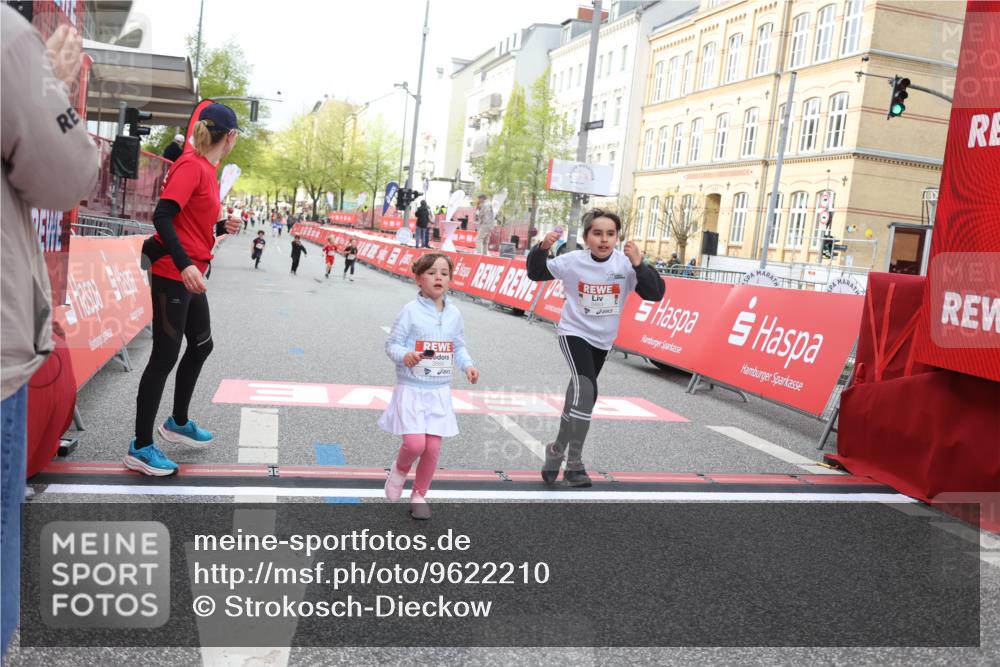 25.04.2026 - Das Zehntel Strokosch-Dieckow http://msf.ph/oto/9622210 25.04.2026 09:14:22 Ziel 2096, 2109, 3269, 3475, 3869 meine-sportfotos.de