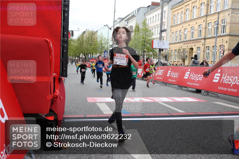 25.04.2026 - Das Zehntel Strokosch-Dieckow http://msf.ph/oto/9622232 25.04.2026 08:52:41 Ziel 1030, 1149, 1631, 1730, 2021, 2451, 2623, 2673, 2680, 2810, 2886, 2990, 3078, 3110, 3134, 3613, 3654, 3830, 3969, 4047 meine-sportfotos.de