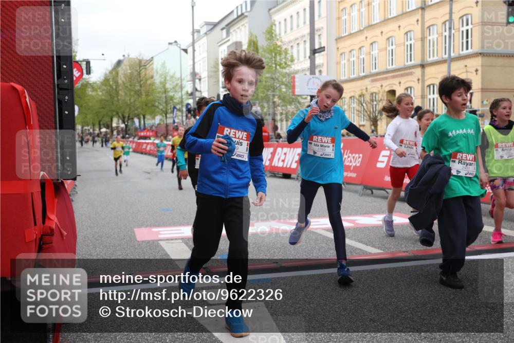 25.04.2026 - Das Zehntel Strokosch-Dieckow http://msf.ph/oto/9622326 25.04.2026 08:52:44 Ziel 1030, 1149, 1710, 1769, 2300, 2451, 2623, 2673, 2680, 2870, 2873, 2886, 2990, 3249, 3512, 3533, 3613, 3654, 3707, 3830, 3969, 4047 meine-sportfotos.de
