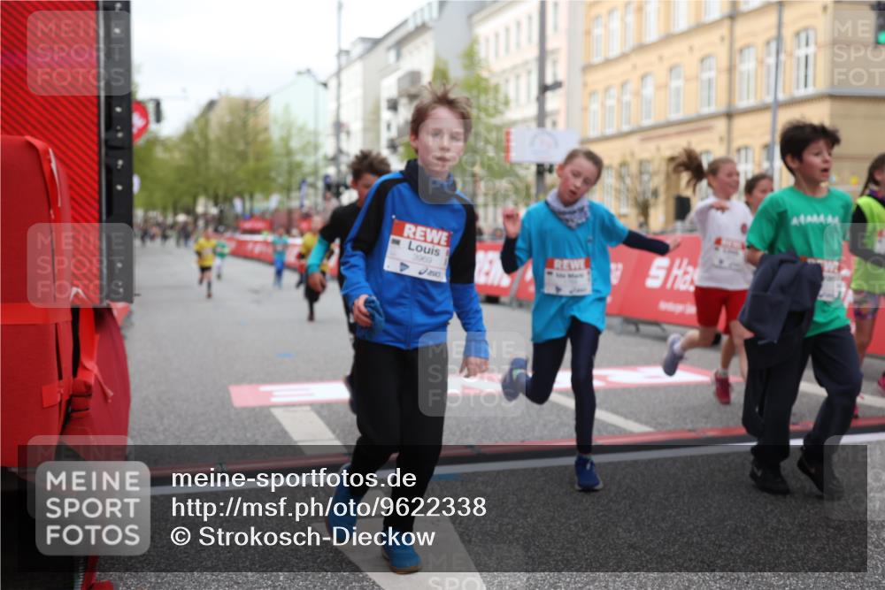 25.04.2026 - Das Zehntel Strokosch-Dieckow http://msf.ph/oto/9622338 25.04.2026 08:52:44 Ziel 1030, 1149, 1710, 1769, 2300, 2451, 2623, 2673, 2680, 2870, 2873, 2886, 2990, 3249, 3512, 3533, 3613, 3654, 3707, 3830, 3969, 4047 meine-sportfotos.de