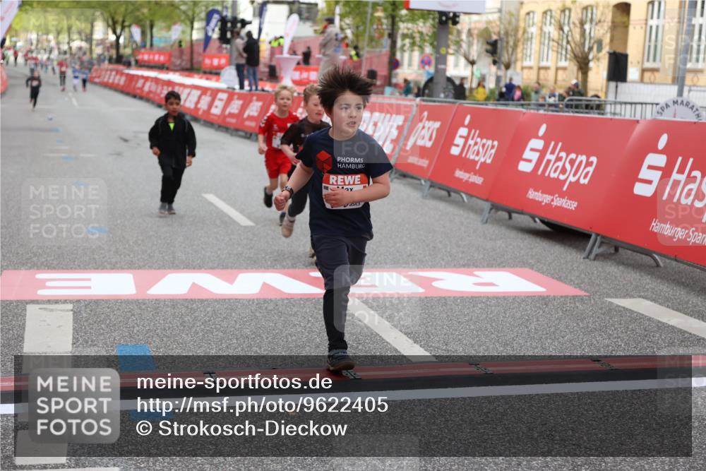 25.04.2026 - Das Zehntel Strokosch-Dieckow http://msf.ph/oto/9622405 25.04.2026 09:14:28 Ziel 1775, 1776, 1810, 3463 meine-sportfotos.de