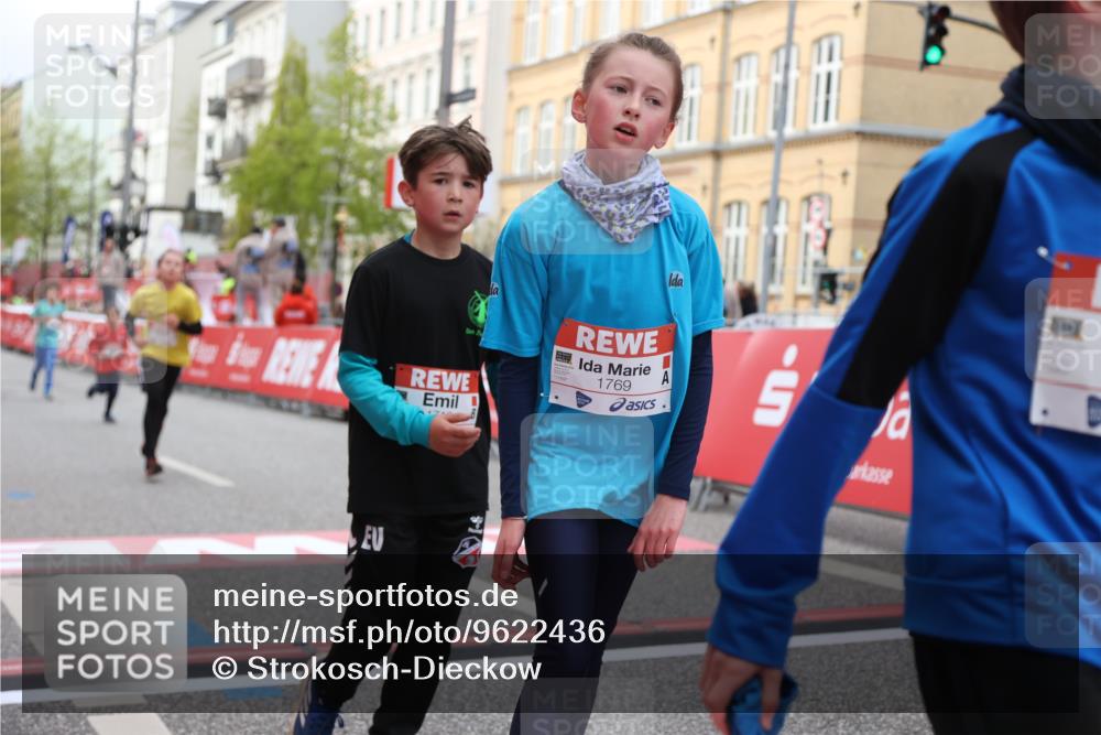 25.04.2026 - Das Zehntel Strokosch-Dieckow http://msf.ph/oto/9622436 25.04.2026 08:52:45 Ziel 1030, 1149, 1710, 1769, 2300, 2451, 2673, 2680, 2746, 2870, 2873, 2886, 2901, 2990, 3249, 3512, 3533, 3613, 3654, 3691, 3707, 3811, 3830, 3969, 4047 meine-sportfotos.de