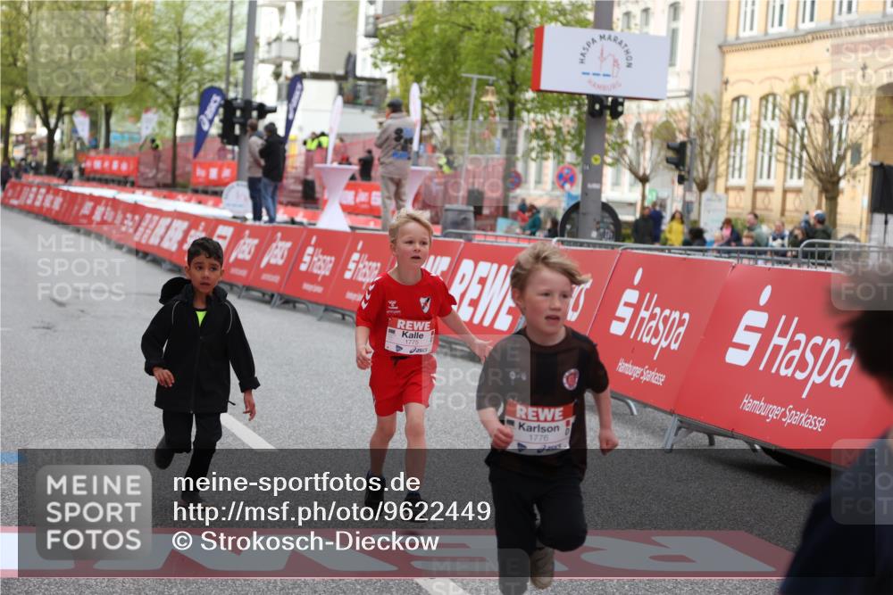 25.04.2026 - Das Zehntel Strokosch-Dieckow http://msf.ph/oto/9622449 25.04.2026 09:14:29 Ziel 1775, 1776, 1780, 1810, 3463 meine-sportfotos.de