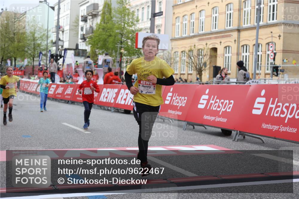25.04.2026 - Das Zehntel Strokosch-Dieckow http://msf.ph/oto/9622467 25.04.2026 08:52:47 Ziel 1367, 1710, 1769, 2300, 2307, 2451, 2673, 2680, 2746, 2870, 2871, 2873, 2901, 2990, 3167, 3249, 3423, 3512, 3533, 3691, 3707, 3811, 3830, 3969, 4047 meine-sportfotos.de