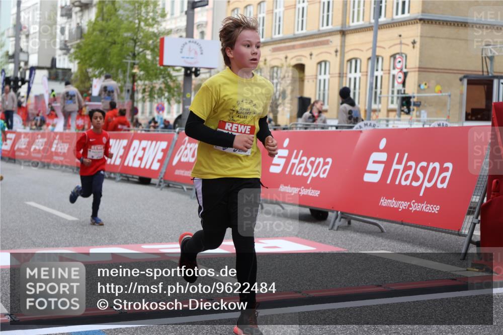 25.04.2026 - Das Zehntel Strokosch-Dieckow http://msf.ph/oto/9622484 25.04.2026 08:52:48 Ziel 1367, 1710, 1769, 2300, 2307, 2451, 2673, 2680, 2746, 2797, 2870, 2871, 2873, 2877, 2884, 2901, 2990, 3167, 3249, 3423, 3512, 3533, 3691, 3707, 3811, 3969, 4037, 4047 meine-sportfotos.de