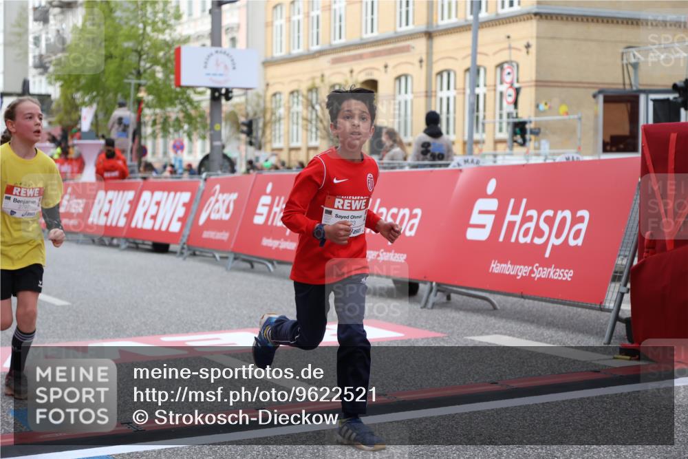 25.04.2026 - Das Zehntel Strokosch-Dieckow http://msf.ph/oto/9622521 25.04.2026 08:52:50 Ziel 1367, 1710, 1769, 1789, 2300, 2307, 2495, 2746, 2797, 2870, 2871, 2873, 2877, 2884, 2901, 3112, 3164, 3167, 3175, 3249, 3348, 3380, 3423, 3512, 3533, 3691, 3707, 3811, 4037 meine-sportfotos.de