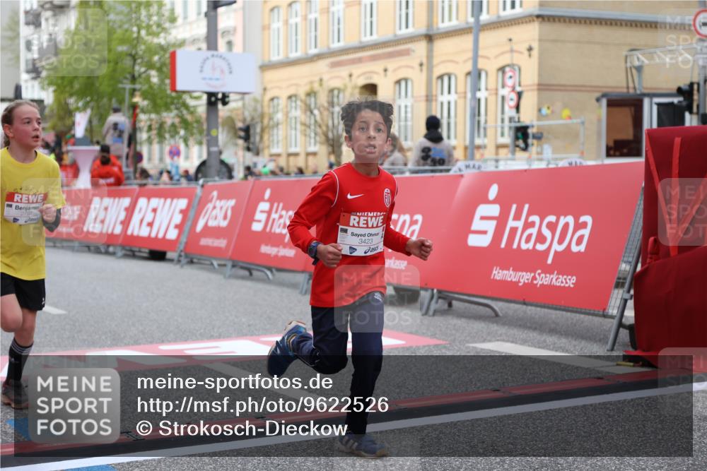 25.04.2026 - Das Zehntel Strokosch-Dieckow http://msf.ph/oto/9622526 25.04.2026 08:52:50 Ziel 1367, 1710, 1769, 1789, 2300, 2307, 2495, 2746, 2797, 2870, 2871, 2873, 2877, 2884, 2901, 3112, 3164, 3167, 3175, 3249, 3348, 3380, 3423, 3512, 3533, 3691, 3707, 3811, 4037 meine-sportfotos.de