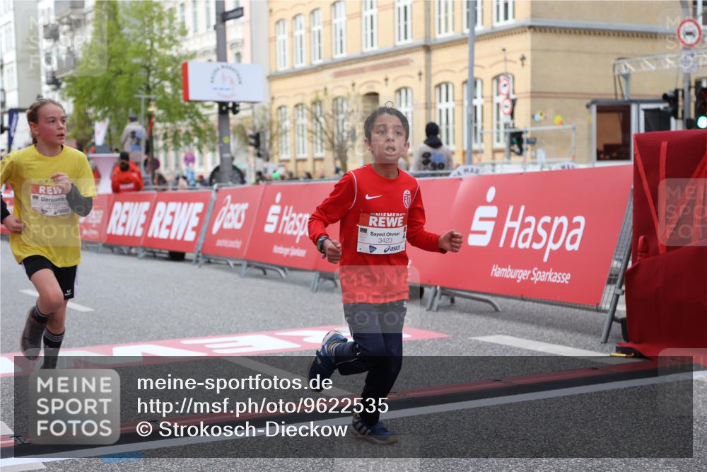 25.04.2026 - Das Zehntel Strokosch-Dieckow http://msf.ph/oto/9622535 25.04.2026 08:52:50 Ziel 1367, 1710, 1769, 1789, 2300, 2307, 2495, 2746, 2797, 2870, 2871, 2873, 2877, 2884, 2901, 3112, 3164, 3167, 3175, 3249, 3348, 3380, 3423, 3512, 3533, 3691, 3707, 3811, 4037 meine-sportfotos.de