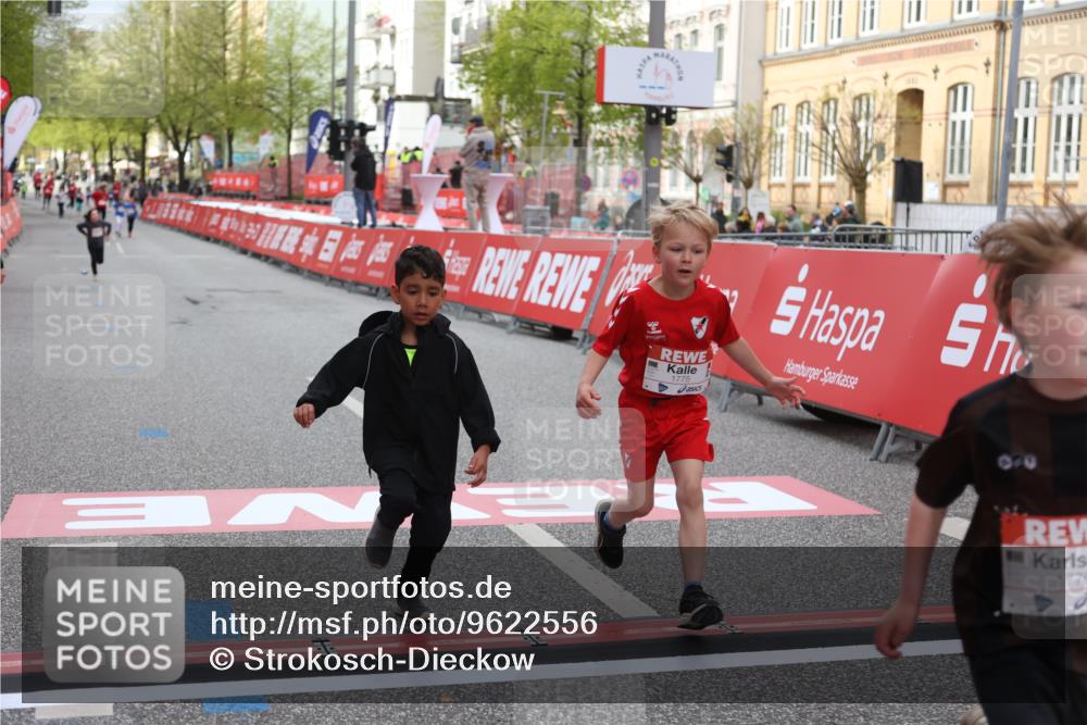 25.04.2026 - Das Zehntel Strokosch-Dieckow http://msf.ph/oto/9622556 25.04.2026 09:14:31 Ziel 1775, 1776, 1780, 1810, 3463 meine-sportfotos.de