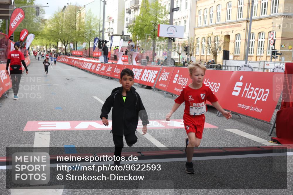 25.04.2026 - Das Zehntel Strokosch-Dieckow http://msf.ph/oto/9622593 25.04.2026 09:14:31 Ziel 1775, 1776, 1780, 1810, 3463 meine-sportfotos.de