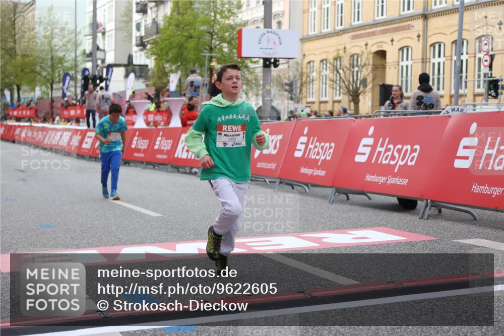 25.04.2026 - Das Zehntel Strokosch-Dieckow http://msf.ph/oto/9622605 25.04.2026 08:52:52 Ziel 1367, 1789, 1798, 2307, 2325, 2495, 2746, 2785, 2797, 2871, 2877, 2884, 2901, 3112, 3164, 3167, 3175, 3348, 3380, 3423, 3691, 3707, 3811, 4037 meine-sportfotos.de