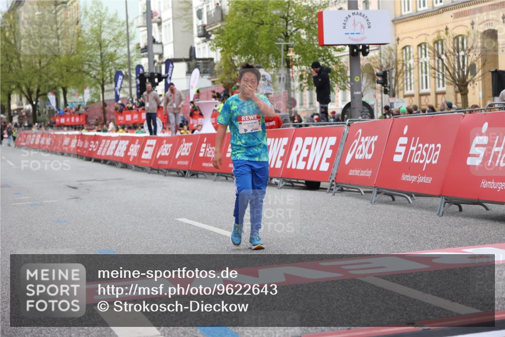 25.04.2026 - Das Zehntel Strokosch-Dieckow http://msf.ph/oto/9622643 25.04.2026 08:52:54 Ziel 1139, 1273, 1367, 1368, 1589, 1789, 1798, 1981, 2307, 2325, 2495, 2785, 2797, 2871, 2877, 2884, 3112, 3164, 3167, 3175, 3181, 3348, 3380, 3423, 3695, 4037 meine-sportfotos.de