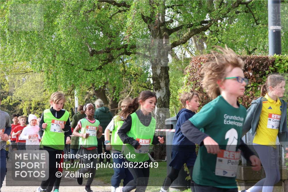 25.04.2026 - Das Zehntel Zöllner http://msf.ph/oto/9622649 25.04.2026 07:41:21 Laufen 3172 meine-sportfotos.de