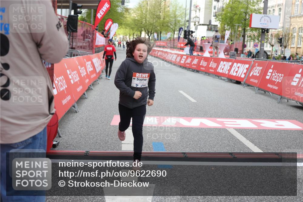 25.04.2026 - Das Zehntel Strokosch-Dieckow http://msf.ph/oto/9622690 25.04.2026 09:14:40 Ziel 2413 meine-sportfotos.de
