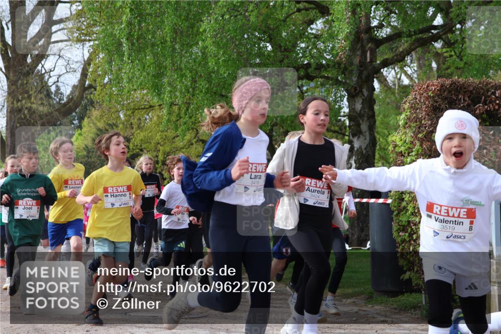 25.04.2026 - Das Zehntel Zöllner http://msf.ph/oto/9622702 25.04.2026 07:41:24 Laufen 2761, 1328, 3419, 3424, 3519 meine-sportfotos.de