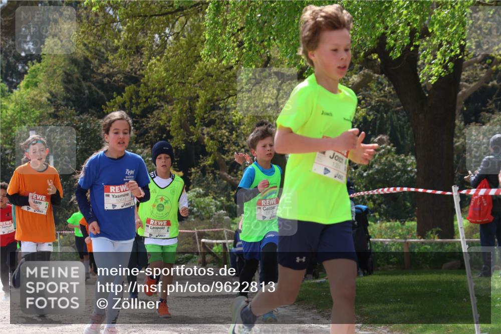25.04.2026 - Das Zehntel Zöllner http://msf.ph/oto/9622813 25.04.2026 11:39:45 Laufen 10512, 12037, 11012, 4, 13, 800 meine-sportfotos.de