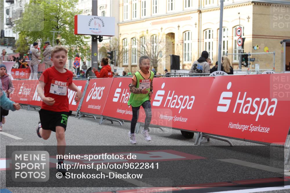 25.04.2026 - Das Zehntel Strokosch-Dieckow http://msf.ph/oto/9622841 25.04.2026 08:56:16 Ziel 1070, 1160, 1304, 1381, 1424, 1565, 1614, 1657, 1975, 2056, 2387, 2398, 2682, 2769, 2793, 3105, 3516, 3757, 3814, 3893, 4006 meine-sportfotos.de