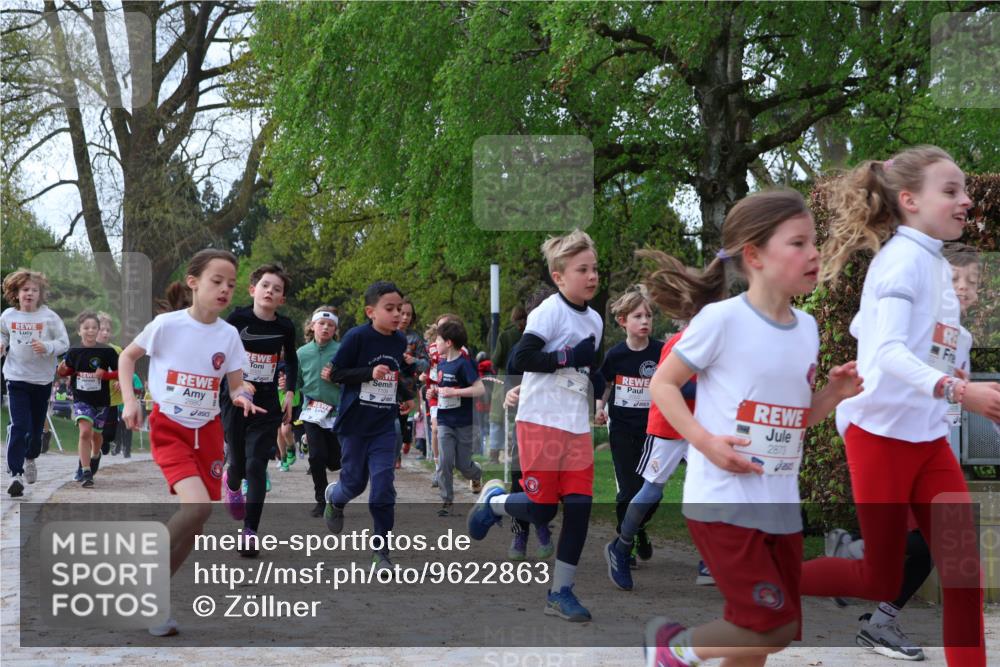 25.04.2026 - Das Zehntel Zöllner http://msf.ph/oto/9622863 25.04.2026 07:41:36 Laufen 2880, 2873 meine-sportfotos.de