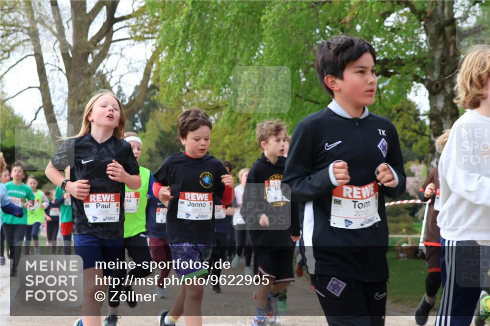 25.04.2026 - Das Zehntel Zöllner http://msf.ph/oto/9622905 25.04.2026 07:41:40 Laufen 2954, 2944, 2010 meine-sportfotos.de