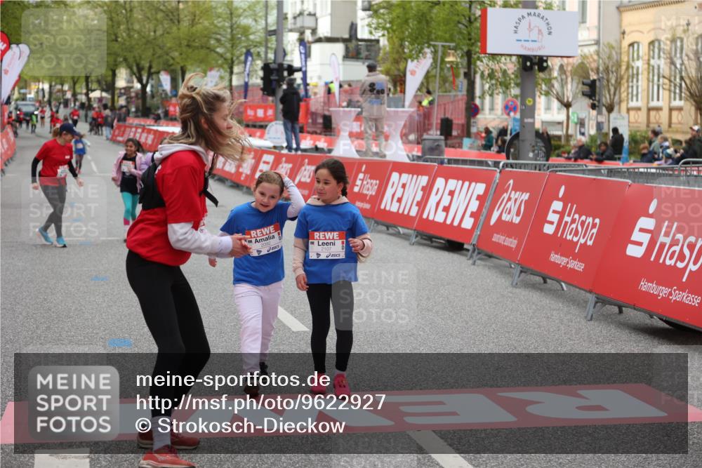 25.04.2026 - Das Zehntel Strokosch-Dieckow http://msf.ph/oto/9622927 25.04.2026 09:14:55 Ziel 2092, 2107 meine-sportfotos.de