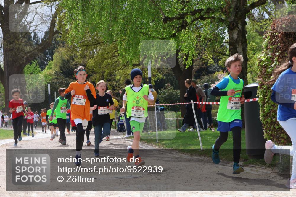 25.04.2026 - Das Zehntel Zöllner http://msf.ph/oto/9622939 25.04.2026 11:39:47 Laufen 11012 meine-sportfotos.de